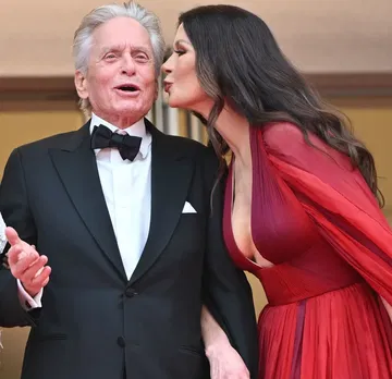 Catherine Zeta-Jones & Michael Douglas Credit: Stephane Cardinale-Corbis Getty Images