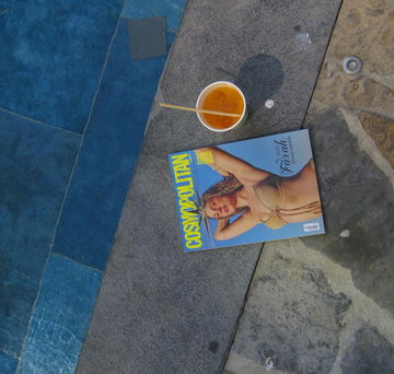 Denedim: Cosmo Pool Party