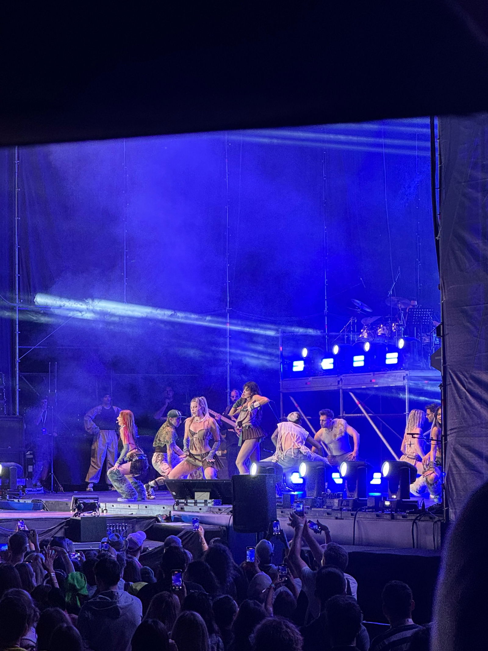 Hazal Kafadar denedim-manifestival