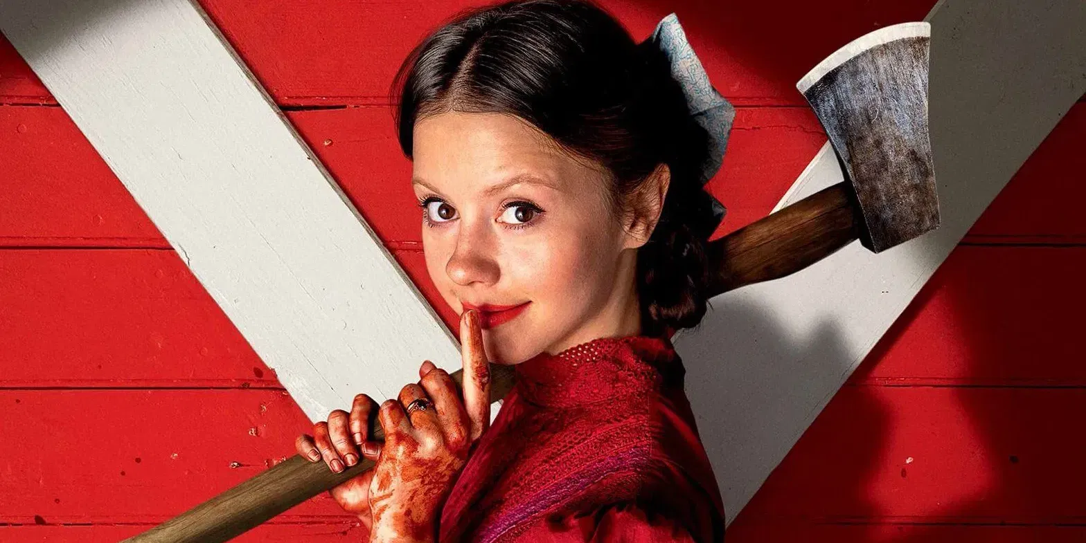 pearl_header_mia_goth_2_6ade5bcbd9.webp